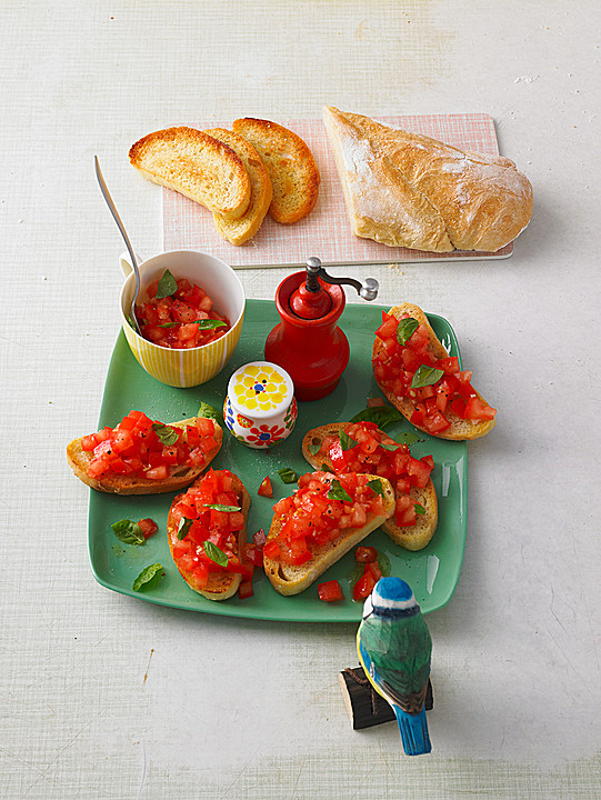 Bruschetta mit Tomaten und Knoblauch